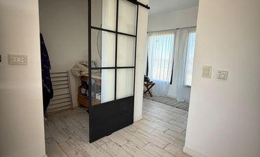 Casa en venta - 4 Dormitorios 4 Baños - Loma Verde