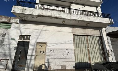 Venta Galpón sobre lote de 200mts en Wilde, IDEAL INVERSOR