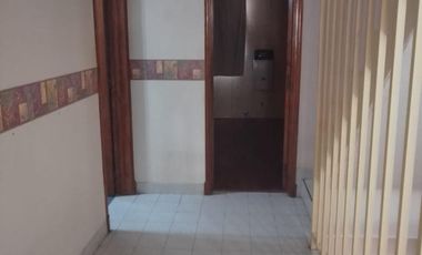 Triplex en excelente ubicación!