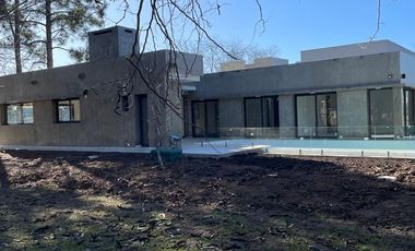 Casa - Greenville Polo & Resort