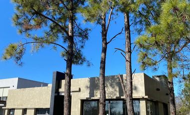 Casa - Greenville Polo & Resort