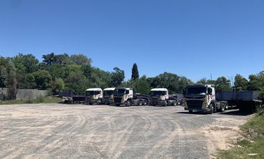 Depósito de 1027 m2 cubiertos, con T1 General Pacheco