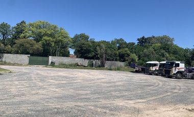 Depósito de 1027 m2 cubiertos, con T1 General Pacheco