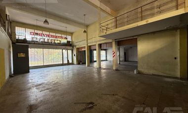 2 Locales comerciales - Vivienda - Ituzaingó Norte - Brandsen -4 Amb - Gran parque -