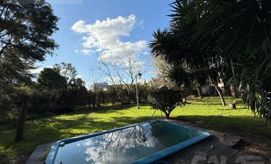 En venta Ituzaingó Norte - 2 Locales comerciales - vivienda - gran parque - Calle Brandsen