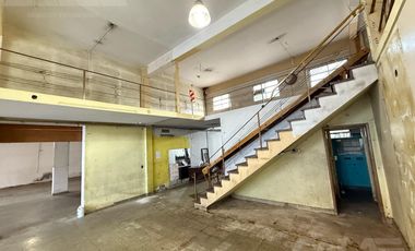 En venta Ituzaingó Norte - 2 Locales comerciales - vivienda - gran parque - Calle Brandsen