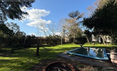 En venta Ituzaingó Norte - 2 Locales comerciales - vivienda - gran parque - Calle Brandsen