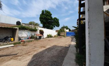 Galpón Interno con Amplio Terreno en Venta