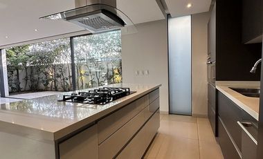 Casa en Renta en Puerta Las Lomas – Exclusividad, Lujo y Confort.