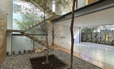 Casa en Renta en Puerta Las Lomas – Exclusividad, Lujo y Confort.