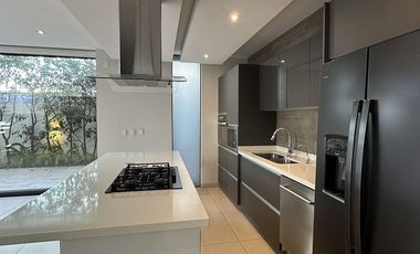 Casa en Renta en Puerta Las Lomas – Exclusividad, Lujo y Confort.