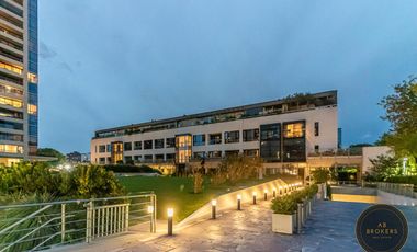 Casa con 4 cuartos - Terraza con piscina propia en Forum Alcorta - 4 cocheras