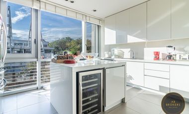 Casa con 4 cuartos - Terraza con piscina propia en Forum Alcorta - 4 cocheras