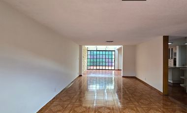 Casa en Venta en LOMAS ESTRELLA