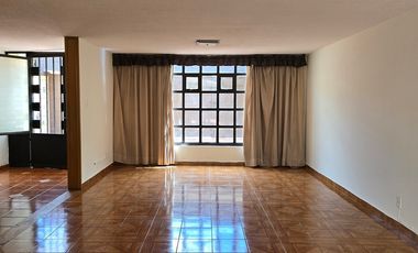 Casa en Venta en LOMAS ESTRELLA