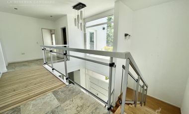 Casa de 7 Ambientes en Venta en La Reserva Cardales
