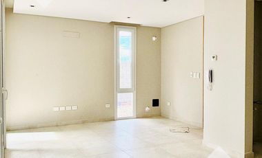 VENTA DUPLEX 2 DORMITORIOS- ALTOS DE ALBERDI III, PLOTTIER