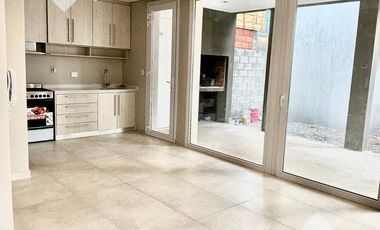 VENTA DUPLEX 2 DORMITORIOS- ALTOS DE ALBERDI III, PLOTTIER