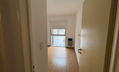 APTO CRÉDITO - Departamento 2 Ambientes en Venta con Cochera - San Fernando