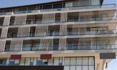 Venta Oficina Comercial Frente al Centro Comercial Nordelta