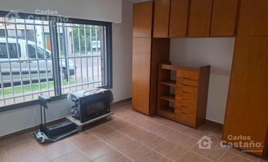 PH al Frente, 3 Amb. a Nuevo con Garaje, Patio y Sin Expensas.