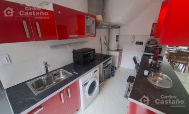 PH al Frente, 3 Amb. a Nuevo con Garaje, Patio y Sin Expensas.