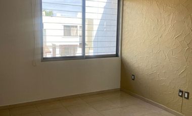 Casa en VENTA en Fracc. Real Universidad, Morelia.