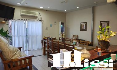 Chalet en Excelente Estado !!!!