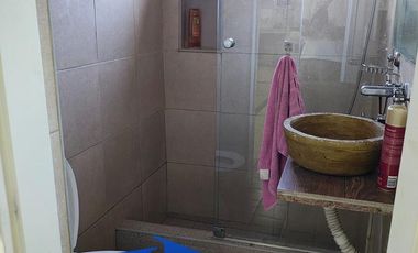 Chalet en Excelente Estado !!!!