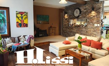 Chalet en Excelente Estado !!!!