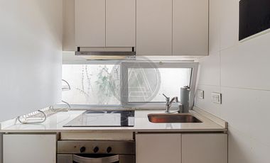 Departamento en venta 3 ambientes con patio y dependencia, Recoleta