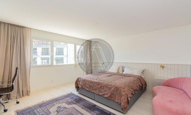 Departamento Penthouse 4 ambientes con terraza y cochera propia en alquiler Recoleta