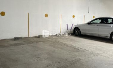 Venta - Cochera en España y 25 de Mayo - CO1