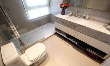 Departamento en Alquiler de 4 ambientes con Cochera, Quincho, Vista Abierta!! Amoblado y equipado!