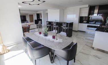 Departamento en Alquiler de 4 ambientes con Cochera, Quincho, Vista Abierta!! Amoblado y equipado!