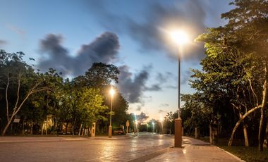 El Lujo del Espacio en Cancún: 1000 m² con Amenidades de Club y la Máxima Tranquilidad.