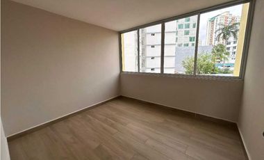 ALQUILER APARTAMENTO CANGREJO EDIFICIO MADURITO 4 REC 193 m2