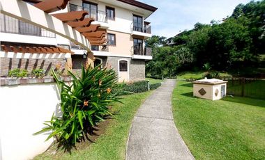 ALQUILER CASA EN CLAYTON EMBASSY CLUB