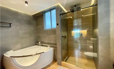 SE VENDE APARTAMENTO EN CLAYTON PARK II