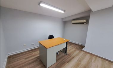 ALQUILER OFICINA SAN FRANCISCO FRENTE AL MULTIPLAZA