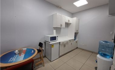 ALQUILER OFICINA SAN FRANCISCO FRENTE AL MULTIPLAZA