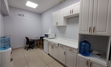 ALQUILER DE OFICINAS SAN FRANCISCO FRENTE A  MULTIPLAZA