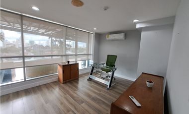 ALQUILER DE OFICINAS SAN FRANCISCO FRENTE A  MULTIPLAZA