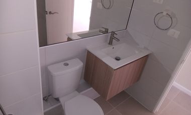 Av. Circunvalación 1 (1 Est /1 Bod) [2417-6]