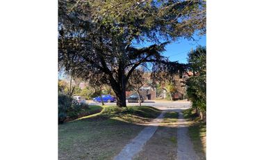 Lote industrial en Pinamar. Excelente zona. 450 mts