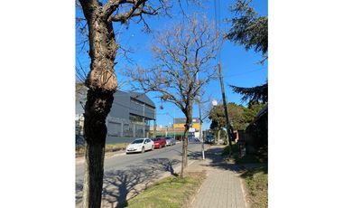 Lote industrial en Pinamar. Excelente zona. 450 mts