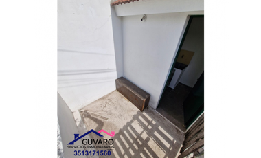 Dept. en alquiler – 2 Dor. con cochera cubierta – B° Pueyrredón