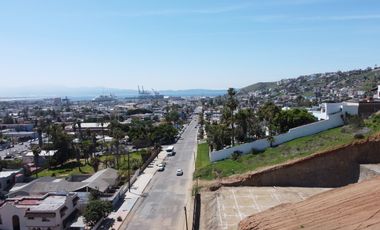 Venta de condominios de lujo en Ensenada con vista panorámica al mar