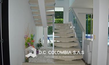 VENTA DE CASA CAMPESTRE CON PISCINA PRIVADA EN GIRARDOT