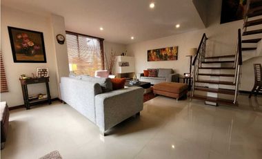 Venta amplia Casa Pinares de Chia